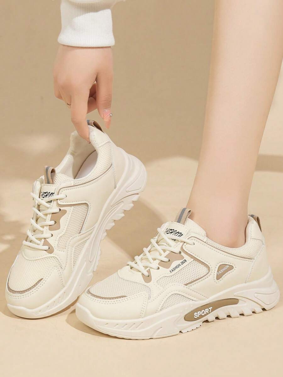 女式网眼厚底厚底运动鞋，休闲白色鞋子，适合跑步，个性化运动休闲鞋，透气网眼，防滑橡胶鞋底，时尚，适合苗条身材，建议订购大一码 - 米色 - 查看 1