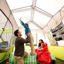 Carpa instantánea de cabina para 9 personas con 2 habitaciones y zona de pantalla, de 14' x 13.5', peso de 30.8 lbs - Verde Oscuro - Ver 9