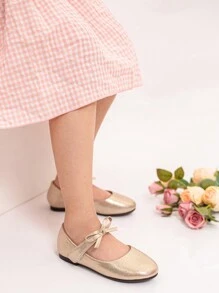 1 双时尚百搭儿童平底鞋派对表演蝴蝶结女童鞋，幼儿女童一脚蹬平底鞋