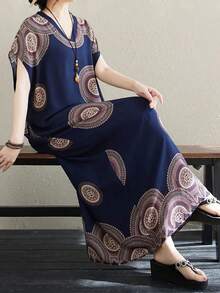 Plus Size Women's Spring & Autumn V-Neck Retro Bohemian Style Floral Print Elegant Short Sleeve Arabic Maxi Dress