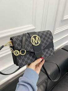 時尚多層翻蓋女式字母印花單肩包與斜背包 - 黑色 - 查看 2