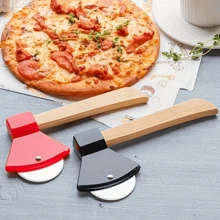 1/2 szt. Zestaw krajalnic do pizzy ze stali nierdzewnej w kształcie topora z uchwytem i ostrym obrotowym ostrzem okrągłym, nadaje się do wałków do krojenia pizzy do ciast, ciasteczek, chleba, ciast itp., do kuchni, jadalni, domowych wypieków małych przedmiotów