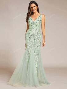 EVER-PRETTY Elegant Sequins Embroidered V-Neck Fishtail Sparkly Floral Sequin Sage Green Prom Evening Dress For Dinner, Party Dress, Wedding Guest Dress, Formal Dress,Gown