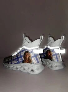 Personalisierte Hochbund Sportschuhe, mit Ihrem Foto und Namen bedruckt, reflektierendes, atmungsaktives Mesh-Design, modische und komfortable Sneaker mit dicker Sohle, stilvolle und weiche Sportbekleidung für Damen und Herren