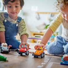 LEGO Town F1® Team Race Cars & Drivers 10445