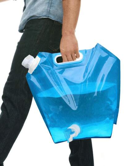 5L/10L Camping Water Bag Portable Folding Water Bucket Large Water Container Portable Foldable Water Container With Valve: Perfect For Outdoor Camping, Picnics, And Barbecues.