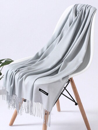 1 件女式纯色轻质流苏仿羊绒围巾，百搭经典灰色柔软保暖披肩，适合日常外出、聚会、约会、优雅、四季皆宜