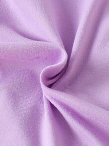 Bộ 3 món cho bé gái mùa hè: Áo liền quần tay ngắn in chữ và bướm dễ thương, quần short viền bèo in hoa ngẫu nhiên, và băng đô cài tóc. - Màu tím - Xem 9