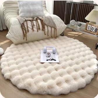 Ein cremefarbener künstlicher, Plüschteppich mit 3D-Blasenmuster aus Kunstkaninchenfell, weich, flauschig und bequem mit glatter und samtiger Kurzhaaroberfläche, geeignet für Schlafzimmer, Wohnzimmer, Fotografie usw. Maschinenwaschbar, erhältlich in verschiedenen Größen und Farben.