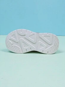 卡通松鼠设计 LED 发光运动鞋，PU 皮革透气，适合男孩和女孩 - 休闲、减震、防滑户外跑步和步行鞋，四季皆宜