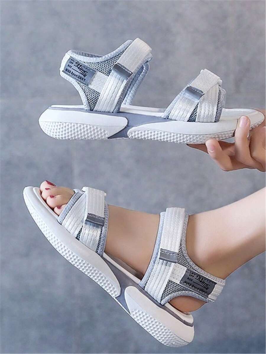 Women's Fashion Round Toe Retro Casual Comfortable Open Toe Strap Hook And Loop Flat Sandals