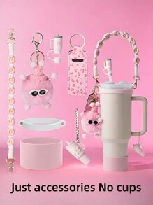 Zestaw akcesoriów do kubków 1 szt. Kompatybilny z kubkiem 30 uncji 40 uncji Zawiera 1 szt. Pasek na uchwyt butelki z wodą 1 szt. Osłona na słomkę Siliocne 1 szt. Osłona na kubek Siliocne 2 szt. Akcesoria do zawieszek, artykuły szkolne