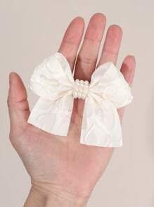 2pcs Yarn Hair Bow Clips For Girls,Fabric White Pearl Hair Bows Clips For Kids,Fashion Alligator Clips Hair Accessories For Toddlers Gifts