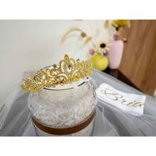 3 pièces Décorations pour enterrement de vie de jeune fille, couronne de douche de mariée, écharpe "Future mariée" et voile pour femmes. Cadeaux d'enterrement de vie de jeune fille, fournitures d'enterrement de vie de jeune fille, cadeaux, faveurs