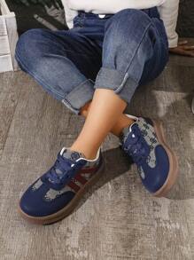 Zapatillas informales de suela blanda para niños, estilo deportivo de top bajo antideslizante para niños, nuevas para primavera/otoño