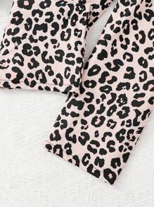 2 pezzi Top corto a maniche corte con scollo tondo e orlo asimmetrico di colore unito + Pantaloni skinny in maglia stampati con motivo leopardato, set sportivo per ragazze, casual e alla moda - nero - Visualizzare 7