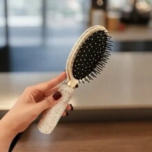 1支亮泽发梳，防静电软垫按摩梳，打造蓬松造型的必备单品，闪亮水钻，节日礼物，美容，个人护理，美发工具，塑料刷毛，返校季，旅行度假必备，女士发饰，梳子，发梳，顺发梳，球形梳，迷你发梳套装，木梳，发梳，迷你发梳，顺发梳，美发产品，美发工具，美发用品，卷发梳，美发设备，旅行必备，发型，美发，发梳，背梳，造型梳，卷发梳，边缘梳，发梳，梳发，发梳套装，梳发，卷发梳，顺发梳，女士发梳，头发，旅行，美发产品，美发工具，美发用品，理发师，理发师配件，理发店，美发设备