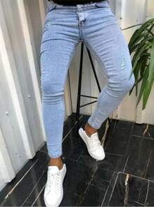 Vaqueros casuales con efecto desgastado, en color claro lavado, estilo biker/vagabundo, de corte slim fit para hombres - Celeste - Ver 1