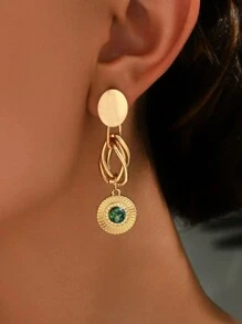 2pcs Fashionable Bohemian Fringe Round Natural Red Coral, Golden Seashell, Resin Faux Seashell Inlaid, Exaggerated Minimalist Vintage Style Women Earrings. The Metal Hoop May Become Deformed During Transportation, Please Adjust It In The Opposite Direction, As It Is Asymmetrical And Does Not Affect The Appearance.