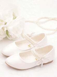 CAIWENNIAO Pearl Girls Shoes, Soft Sole Princess Dress Shoes, White Piano Performance Flats (New Model)