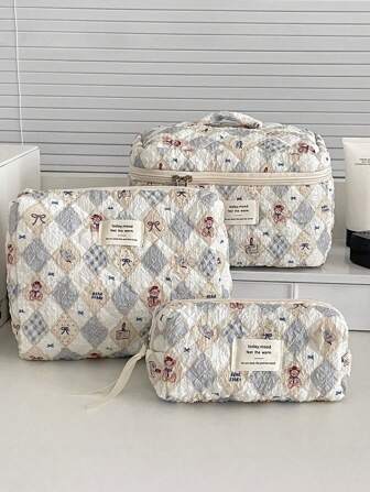 复古菱形泰迪熊化妆包，拉链化妆袋，柔软皱褶绗缝面料印花，甜美可爱，多用途化妆包，适用于家庭、旅行、日常洗漱包化妆旅行包化妆品收纳海滩沙滩包度假必需品学校用品旅行必需品女士大学宿舍浴室