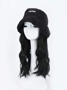 قطعة واحدة من الباروكة ذات الشعر الأسود الطويل مع قبعة، باروكة ذات تصميم مموج من الصوف الحملي لتغطية الرأس بالكامل، مناسبة للاستخدام اليومي