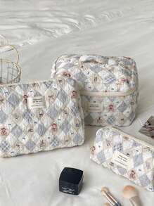 Bolsa de cosméticos vintage con forma de rombo de oso de peluche, estuche de maquillaje con cremallera, tela acolchada suave y arrugada con estampado, dulce y lindo, bolsa de tocador de uso múltiple para el hogar, viajes, lavado diario, bolsa de viaje de tocador, almacenamiento de maquillaje, bolsa de playa, artículos esenciales para vacaciones, útiles escolares, artículos esenciales de viaje, para mujer, para la universidad, dormitorio, baño