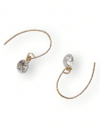 1 par de orejeras de plata de ley 925 bañadas en oro de 14 quilates con diseño de 8 corazones y 8 flechas de circonita, hechas a mano en estilo minimalista para niña