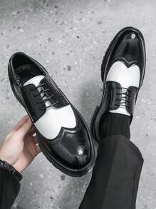 Men's Black & White Patent Leather Brogue Shoes, Lace-Up Thick Sole Elevated Business/Formal Office Dress Shoes, Suitable For Weddings, Parties, Saturday Night Balls, Groom's Wedding Shoes - Black and White - View 4
