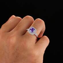 1 pièce Anneau accessoire unisexe, en argent sterling 925 avec gemme violette synthétique et pierres rondes de moissanite, anneau de luxe haut de gamme pour homme, cadeau pour le port quotidien, les fêtes, la Saint-Valentin, poids en argent 7g