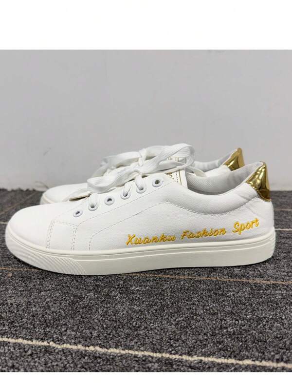 Men's Lace-Up Athletic Sneakers, Minimalist White Design Skateboarding Shoes, Durable Traction, Breathable & Lightweight, Suitable For All Seasons