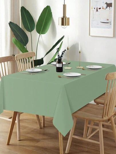 Khăn trải bàn nhựa màu xanh lá cây nhạt, kích thước 54" x 108", chống thấm nước, thích hợp cho cắm trại, tiệc tùng, sự kiện ngoài trời, nhà hàng và trang trí nhà cửa, phong cách tối giản.