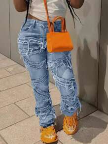 Jeans de mezclilla desgastados con bolsillos diagonales, elástico, dobladillo deshilachado y diseño único de flecos, adecuados para vacaciones, festivales, otoño - Mujer - Azul - Ver 2