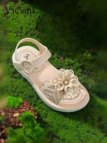 Fashionable And Versatile Flat Sandals With 3D Floral Decorations For Girls - White - View 8