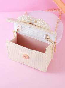 1 pieza Bolso de mano/bandolera de niña con gran lazo de perla, decoración, material de paja PU, cierre con solapa, cadena metálica y asa con cuentas, adecuado para uso diario y vacaciones, bolso de mano/monedero de princesa para snacks