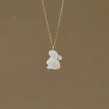 1 pieza Collar con colgante de conejo de jade de acero inoxidable simple, regalo para mujer, cumpleaños, fiesta, Día de San Valentín, mamá, madre, Día de la Madre, regalo