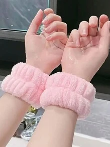 3/2件套头带和腕带，蝴蝶结头带+腕带，可重复使用的SPA头带和腕带，纯色毛绒面部头带，蓬松发圈，瑜伽头带，可调节弹力面部化妆头带，淋浴头带，卸妆棉，柔软亲肤，防水发圈，美容海绵，多功能洗脸装饰，发圈，发夹，发圈，瑜伽运动头带，吸汗头带，发圈，可调节美容护肤头饰，口罩头带，返校季发饰 - 彩色 - 查看 6