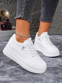 Women's Classic White Low-Top Casual Fashion Flat Sneakers, Outdoor Sports Shoes, Lightweight Soft-Soled Breathable Slip-On Platform Shoes