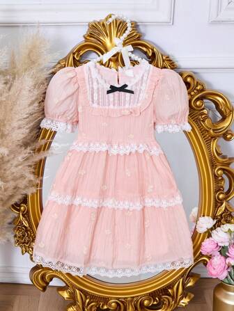 年轻女孩可爱刺绣公主裙短款休闲连衣裙、婚礼/生日奢华礼服