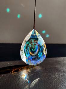 1 Stück großer Kristall Sonnenfänger Prisma, Glas Prisma zum Aufhängen als Sonnenfänger, Regenbogenerzeuger für Fenster, Balkon, Küche, Garten Dekoration, Feiertage, Feste