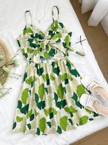 Valentine's Day V-Neck Backless Open Shoulder Slip Dress, Ginkgo Leaf Green, Suitable For Spring & Summer - Green - View 2