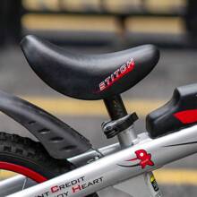 STITCH Chevalier 12/14/16 Pouces Vélo Enfants pour Garçons et Filles de 2 à 7 Ans, Vélo à Vitesse Unique pour Enfants avec Cadre en Acier Carbone, Roues d'Entraînement, Double Freins à Main et Cloche (Rouge, Argent+Bleu, Argent+Rouge)