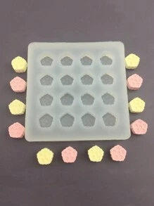 1pc 16-Cavity Mini Snowflake Shaped Silicone Mold - White - View 1