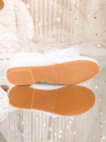 Children's Flat Comfortable Pearl Lace Butterfly Solid Color Princess Shoes