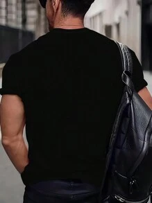 男式加大码凶猛太阳与狮子印花 T 恤，涤纶针织面料，圆领，休闲版型，创意图形设计 - 黑色 - 查看 2