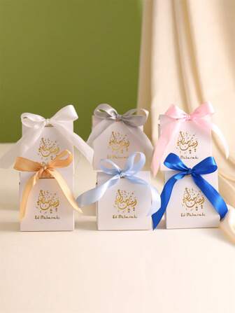 50pcs Elegant Mini Gift Boxes, White Color With Gold Foil Crescent Moon & Star Pattern, Decorated With Luxurious Satin Ribbon, Ideal For Storing Candies, Chocolates And Small Gifts, Perfect For Eid Celebration, Parties And Thoughtful Gifting, Beautifully Packaged To Create Lasting Memories.