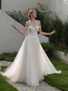 ANGELAG Women's Applique Decor Off-Shoulder Side Slit Mesh Hem Elegant Wedding Dress - IV+ Skin - View 4