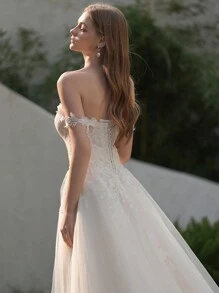 ANGELAG Women's Applique Decor Off-Shoulder Side Slit Mesh Hem Elegant Wedding Dress - IV+ Skin - View 5