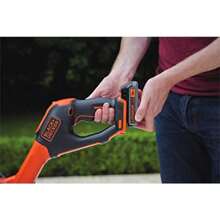 18V BLACK DECKER Cordless String Trimmer 28cm Cutting Width Automatic Feed 2.0Ah Battery Included STC1820PC GB - With18vBatteryandCharger - View 4