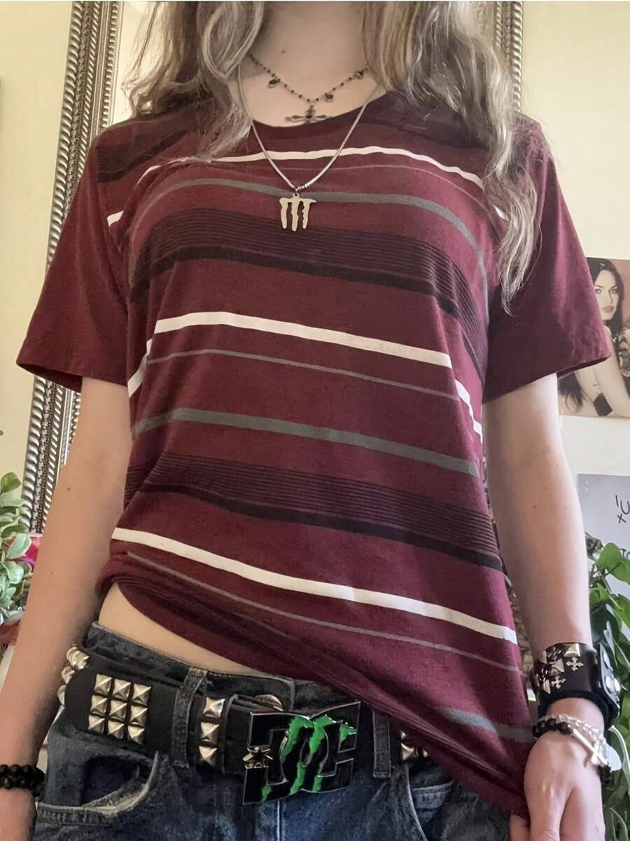 Women Vintage Grunge Top Short Sleeve Striped T-Shirt Goth Emo Tee Shirt Y2K Aesthetic Clothes Harajuku - 紅色 - 查看 1